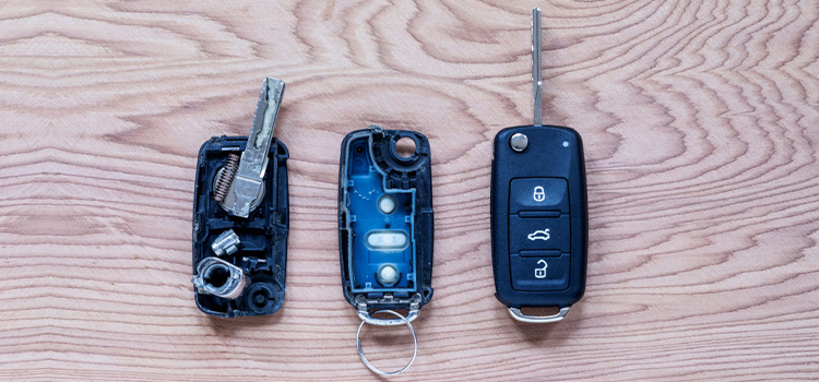 Broken Car Keys Fobs in Northdale, FL